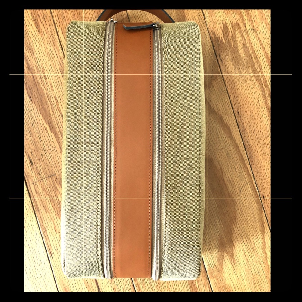 NWOT Bey-Berk Travel Bag.